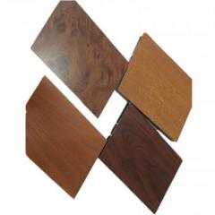 perfiles de aluminio de grano de madera
