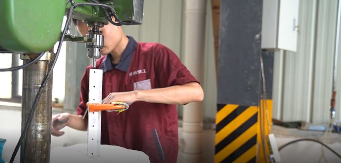 Fabricante de aluminio Shengxin de procesamiento CNC en el sitio